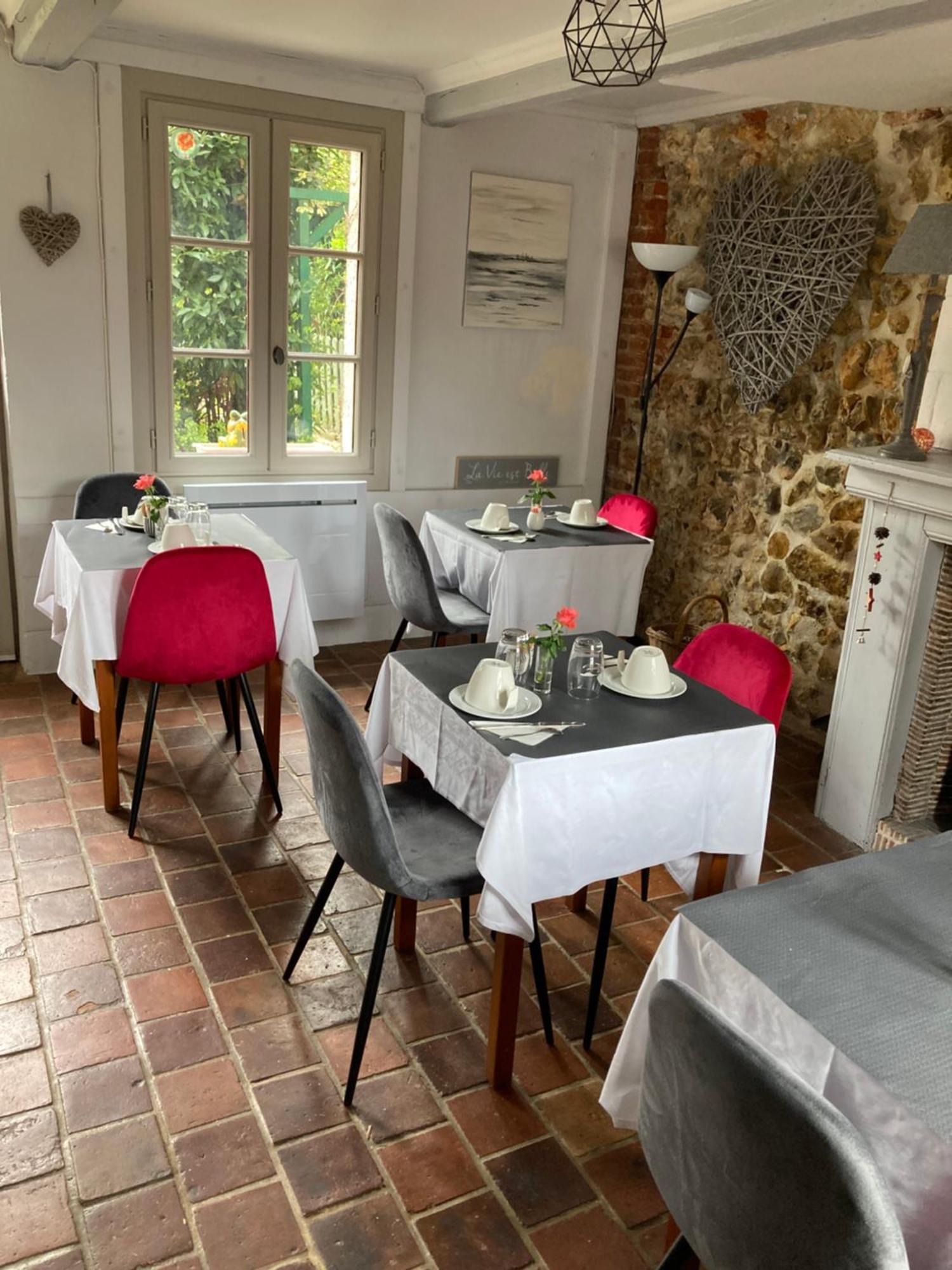 Équemauville Les Chambres D'Hotes Le Val D'Honfleur מראה חיצוני תמונה